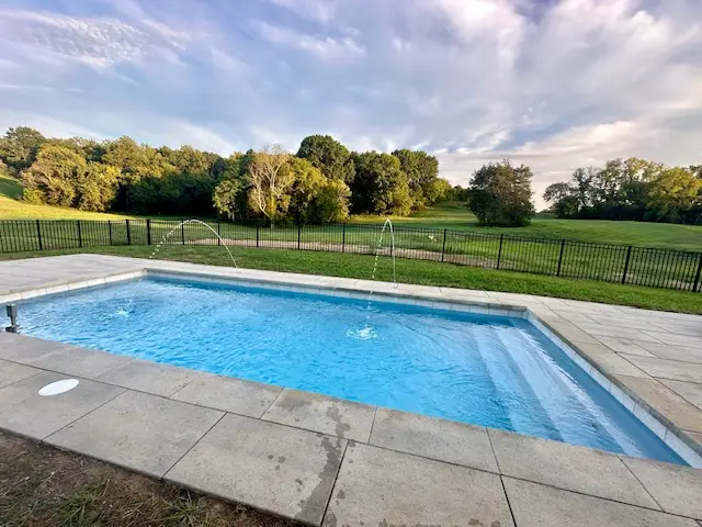 Colombian fiberglass pool by Rainforest Pools