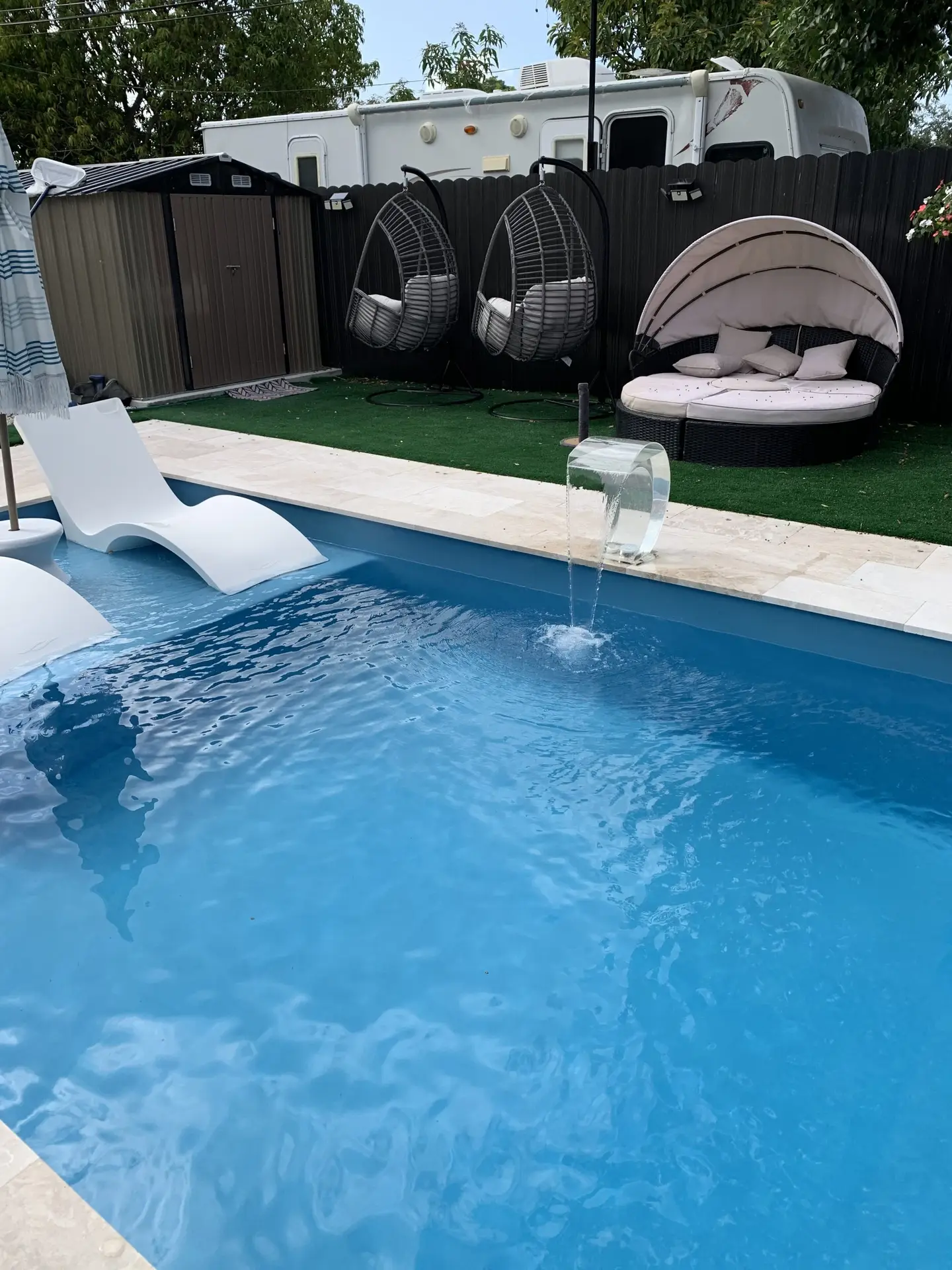 Colombian Cove fiberglass pool by Rainforest Pools n Composites installed in Miami