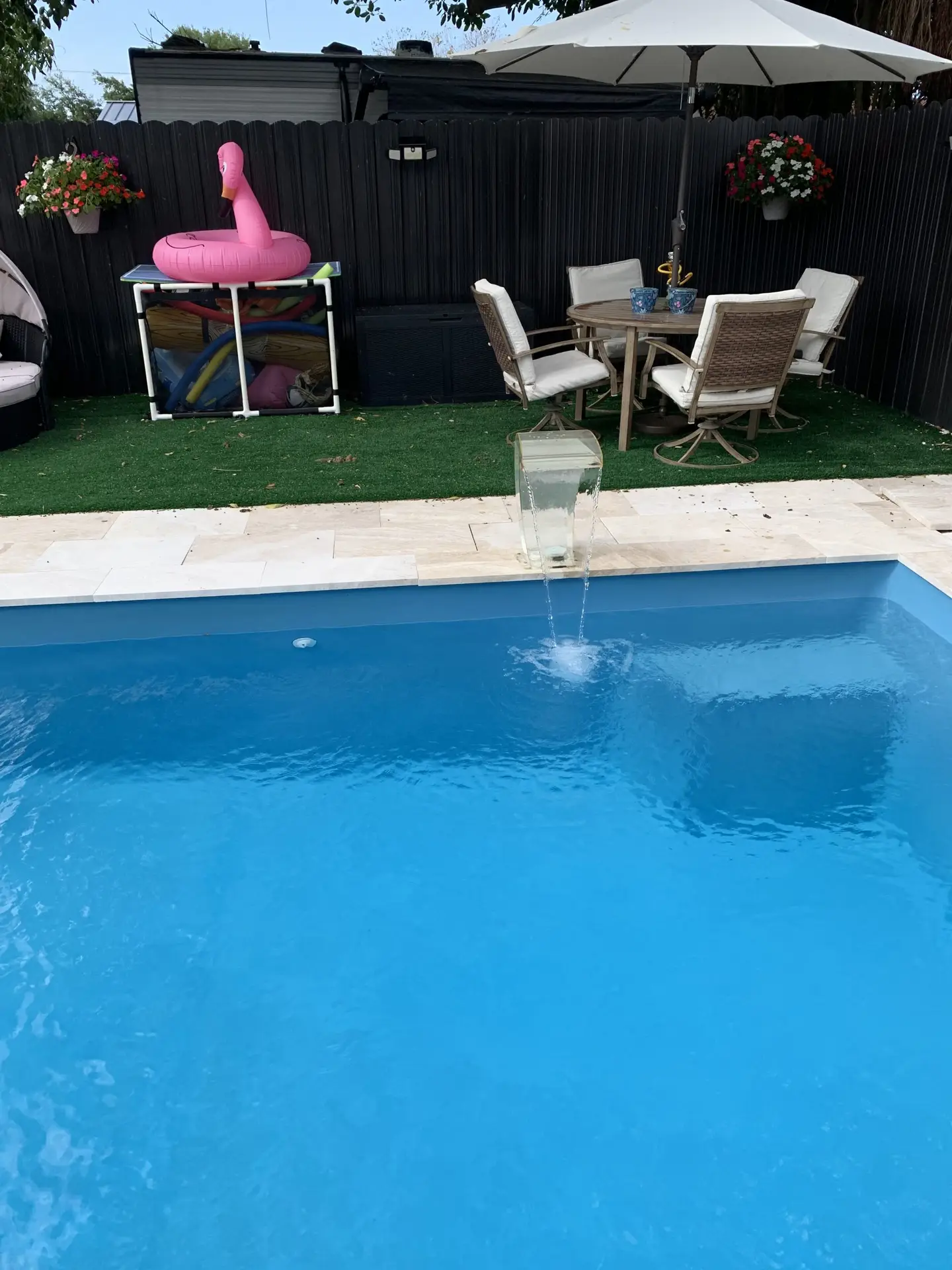 Colombian Cove fiberglass pool by Rainforest Pools n Composites installed in Miami