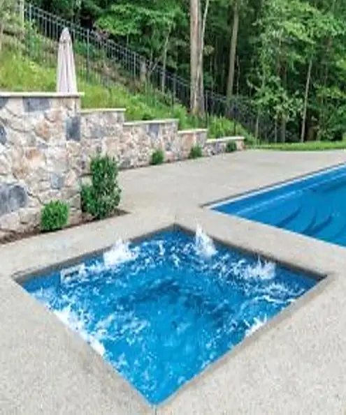 Quatro Spa by Rainforest Pools n Composites